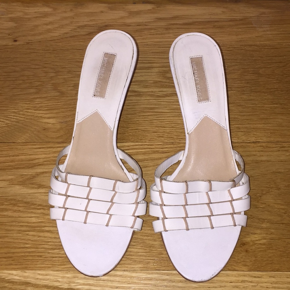 Michael Kors Collection White Kitten Heels Size 6